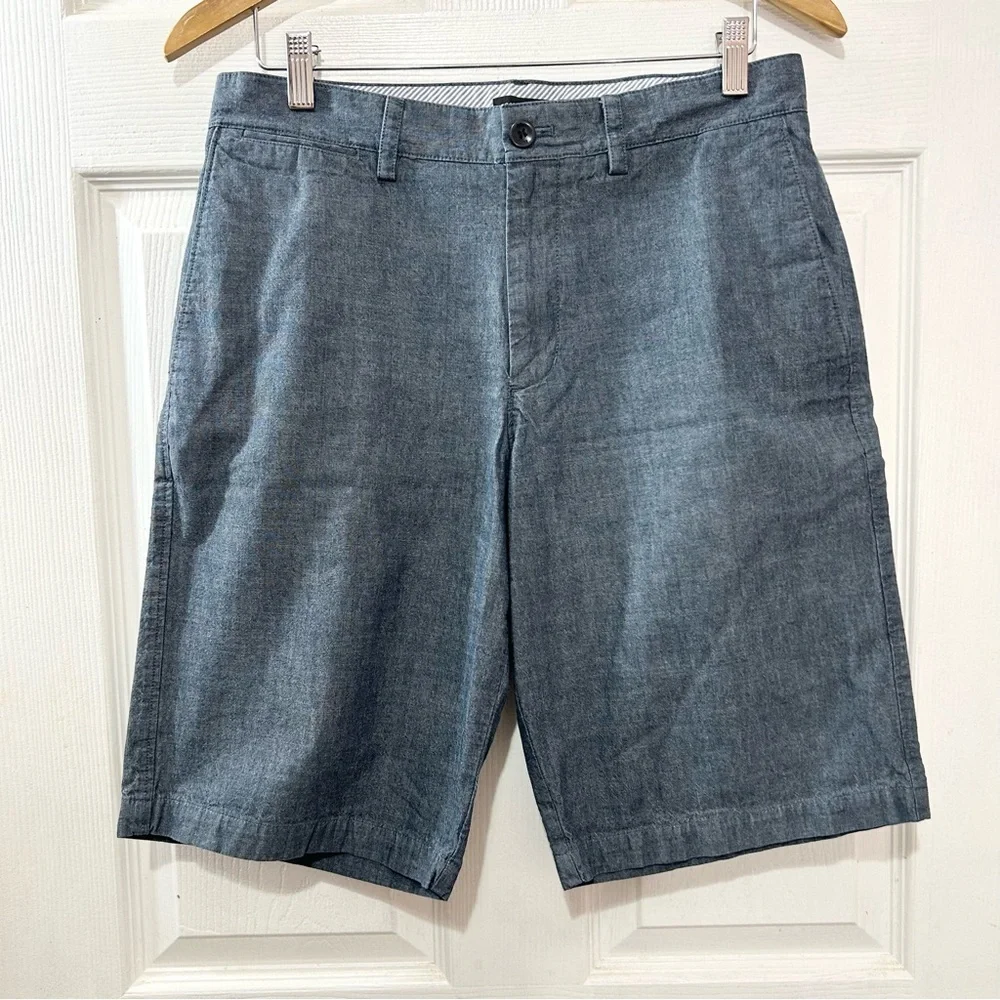Banana Republic Men's Chambray Flat-Front Shorts Slate Blue Size 31